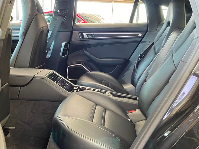 2023 Porsche Panamera 4 Platinum Edition AWD - 23049504 - 18
