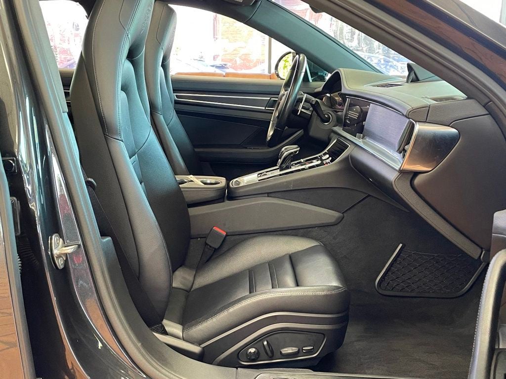 2023 Porsche Panamera 4 Platinum Edition AWD - 23049504 - 24