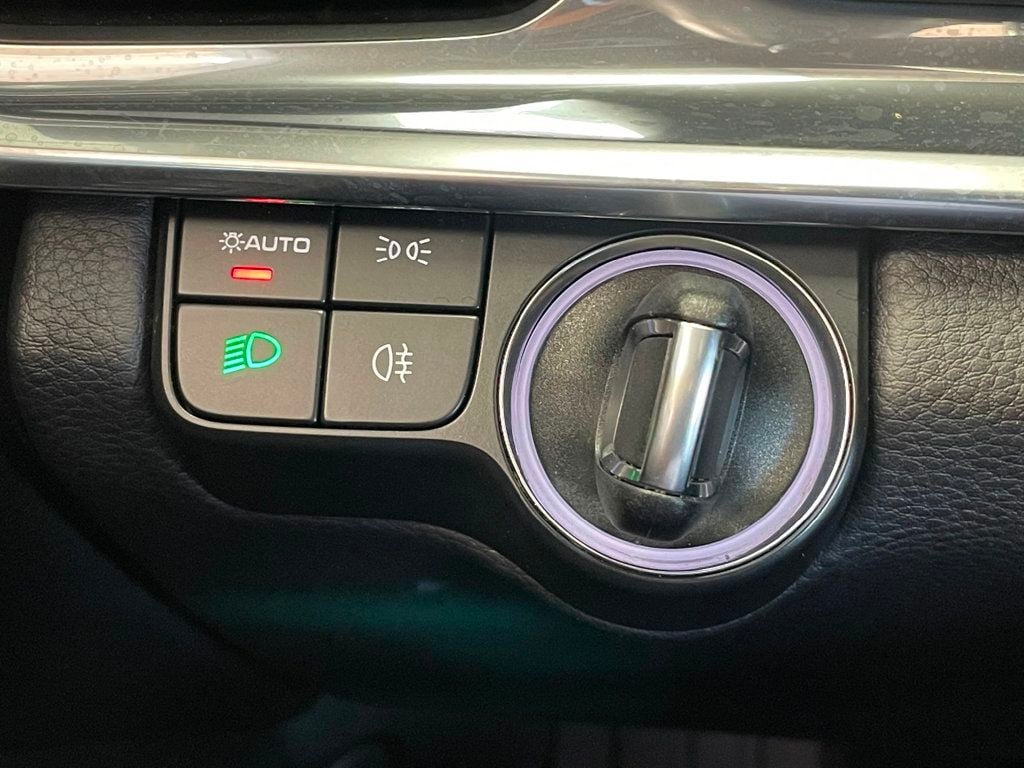 2023 Porsche Panamera 4 Platinum Edition AWD - 23049504 - 31