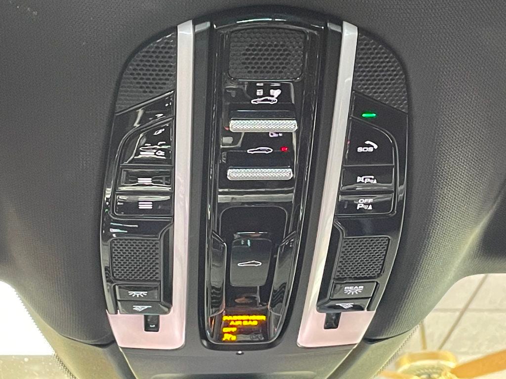 2023 Porsche Panamera 4 Platinum Edition AWD - 23049504 - 37