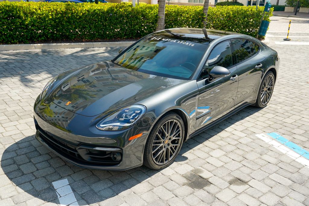 2023 Porsche Panamera 4 Platinum Edition AWD - 23036530 - 9