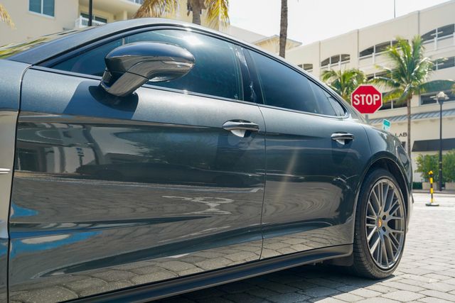 2023 Porsche Panamera 4 Platinum Edition AWD - 23036530 - 10