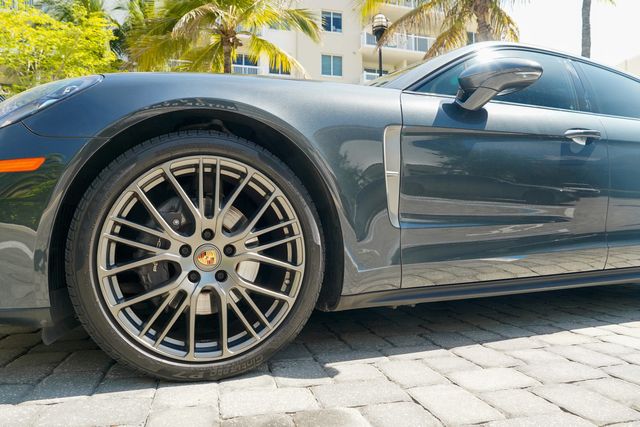 2023 Porsche Panamera 4 Platinum Edition AWD - 23036530 - 11