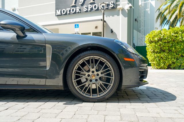 2023 Porsche Panamera 4 Platinum Edition AWD - 23036530 - 33