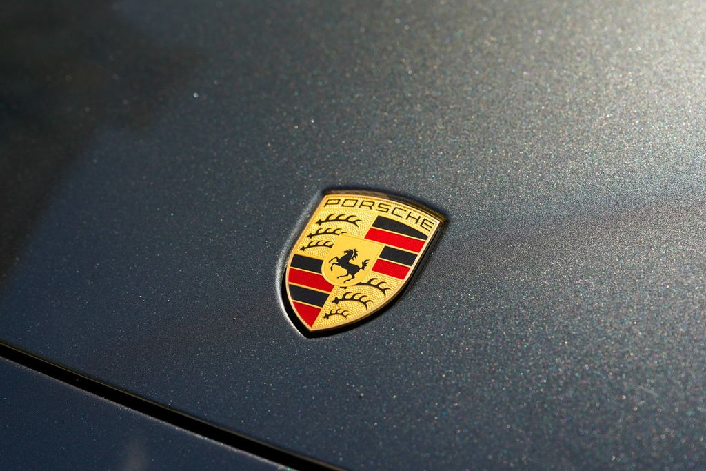 2023 Porsche Panamera 4 Platinum Edition AWD - 23036530 - 40