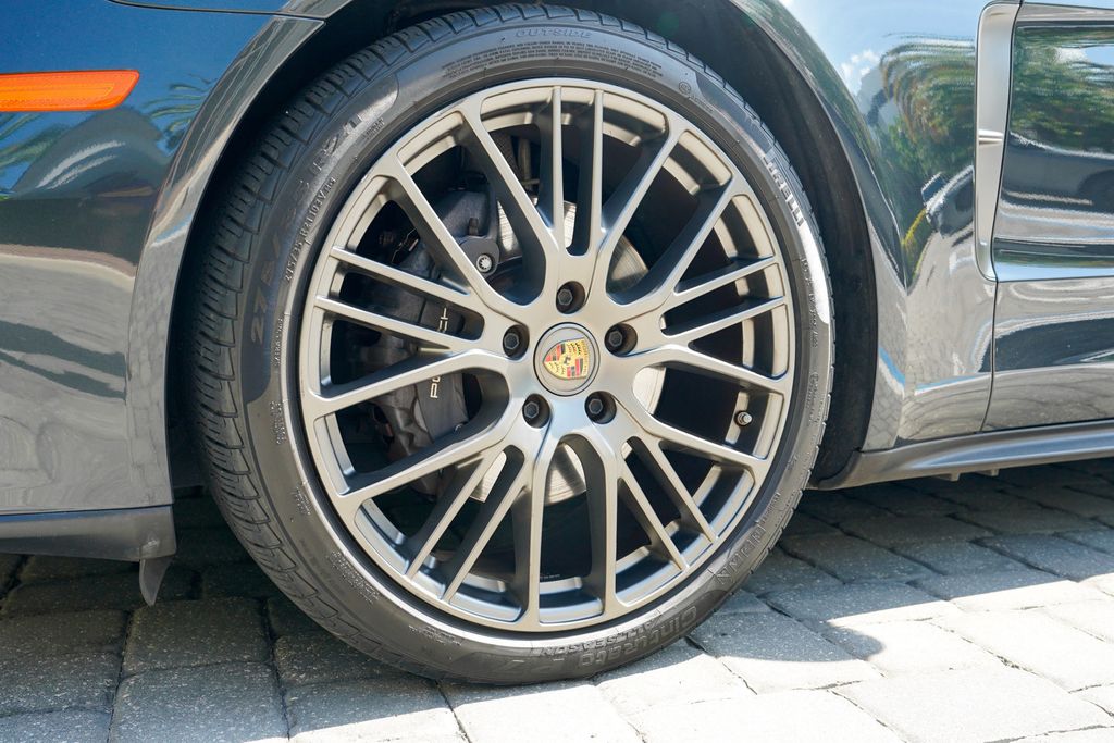 2023 Porsche Panamera 4 Platinum Edition AWD - 23036530 - 42