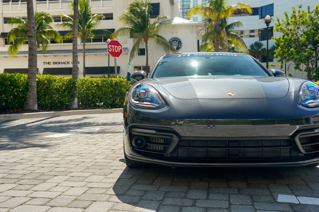 2023 Porsche Panamera 4 Platinum Edition AWD - 23036530 - 5