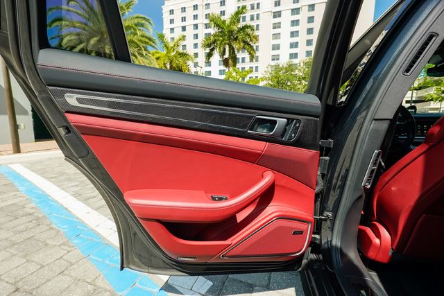 2023 Porsche Panamera 4 Platinum Edition AWD - 23036530 - 72