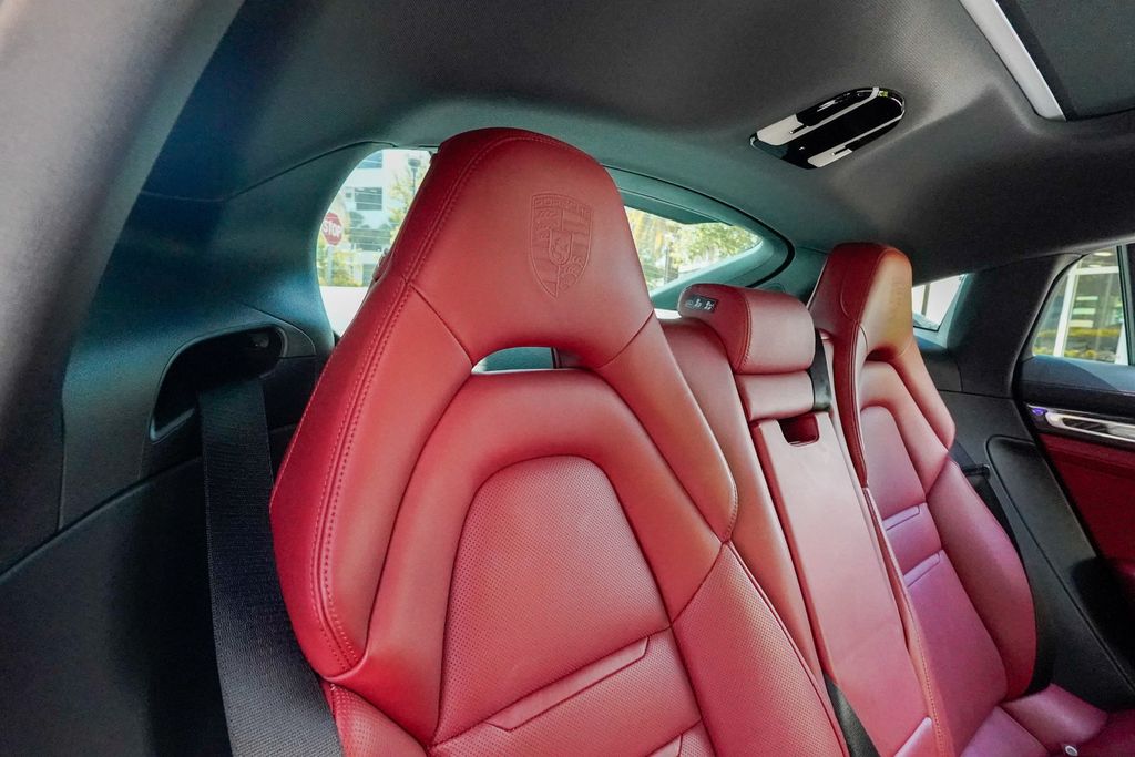 2023 Porsche Panamera 4 Platinum Edition AWD - 23036530 - 96