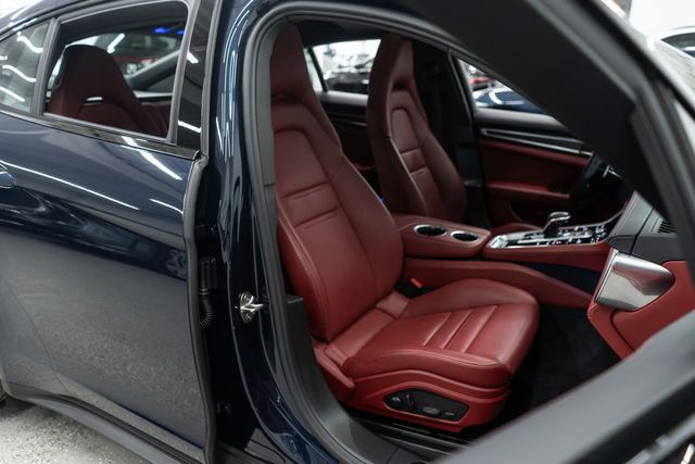 2023 Porsche Panamera 4 Platinum Edition AWD - 23003743 - 9