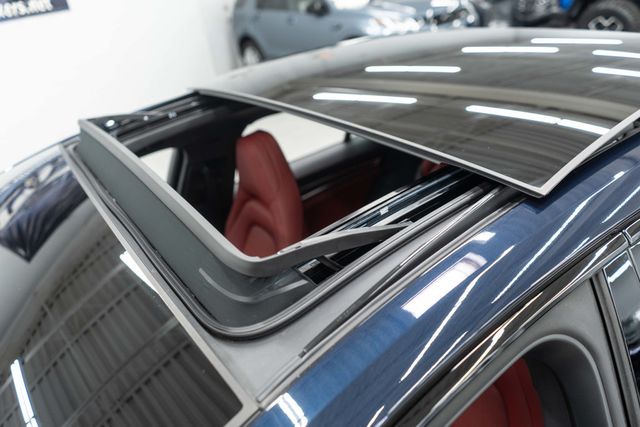 2023 Porsche Panamera 4 Platinum Edition AWD - 23003743 - 40