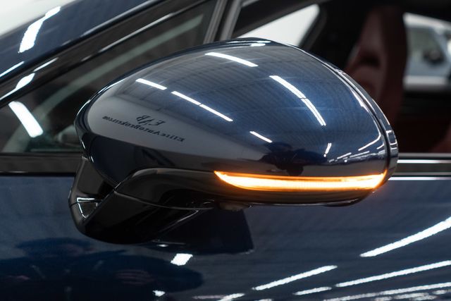 2023 Porsche Panamera 4 Platinum Edition AWD - 23003743 - 46