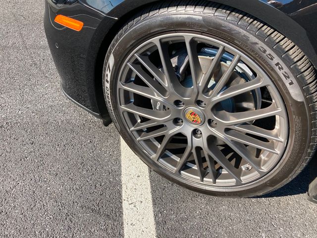 2023 Porsche Panamera 4 Platinum Edition AWD - 22939988 - 30