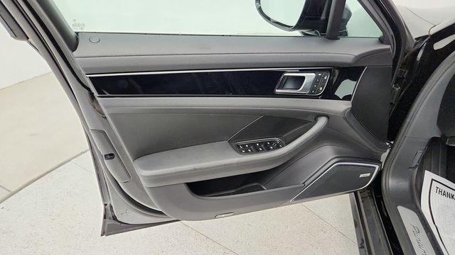 2023 Porsche Panamera 4S E-Hybrid AWD w/ Premium Package, 21'' Wheels & Rear 2+1 Seats - 22946171 - 10