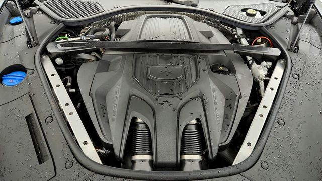 2023 Porsche Panamera 4S E-Hybrid AWD w/ Premium Package, 21'' Wheels & Rear 2+1 Seats - 22946171 - 29