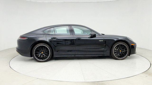 2023 Porsche Panamera 4S E-Hybrid AWD w/ Premium Package, 21'' Wheels & Rear 2+1 Seats - 22946171 - 3