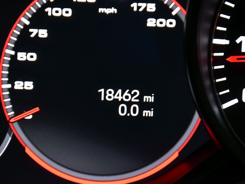 2023 Porsche Panamera GTS photo 24