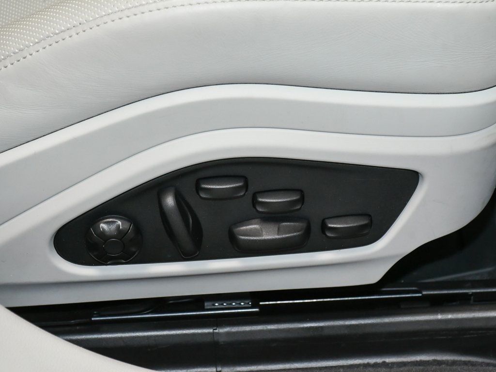 2023 Porsche Panamera GTS photo 57