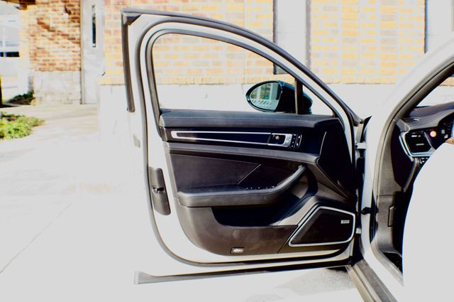 2023 Porsche Panamera MSRP$121040/Platinum/AWD/AssistancePkg/HeadsUpDisplay/NAV - 22996229 - 16