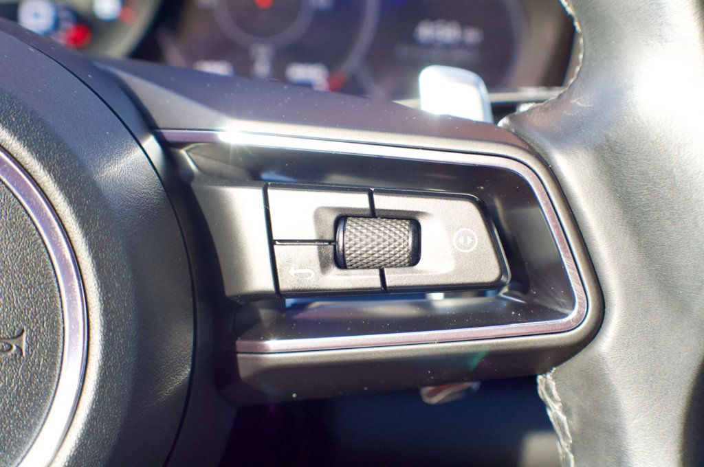 2023 Porsche Panamera MSRP$121040/Platinum/AWD/AssistancePkg/HeadsUpDisplay/NAV - 22996229 - 21