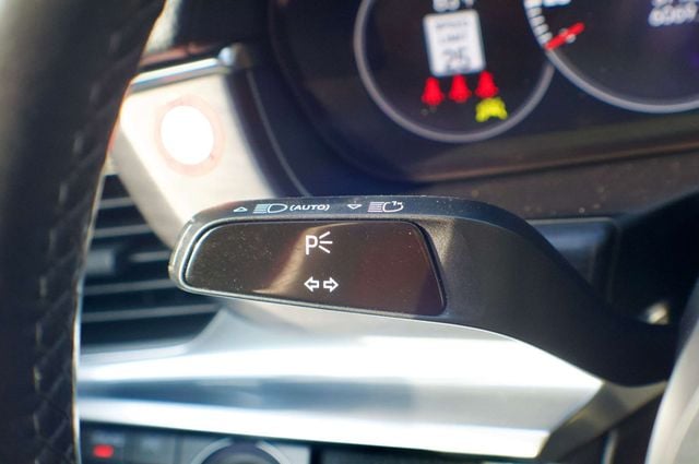 2023 Porsche Panamera MSRP$121040/Platinum/AWD/AssistancePkg/HeadsUpDisplay/NAV - 22996229 - 22