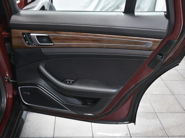 2023 Porsche Panamera Platinum Edition - 22877670 - 13