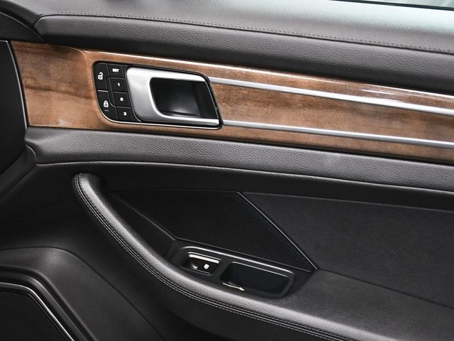 2023 Porsche Panamera Platinum Edition - 22877670 - 17