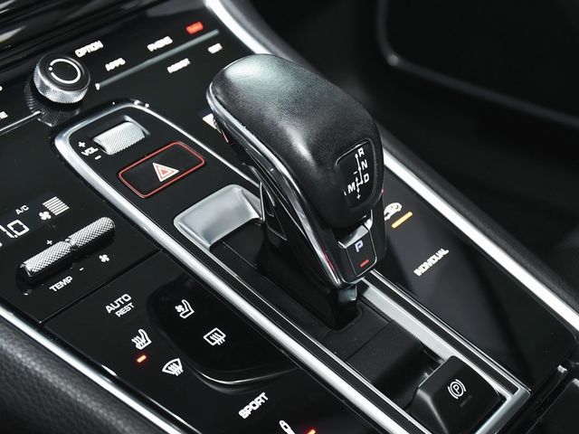 2023 Porsche Panamera Platinum Edition - 22877670 - 39