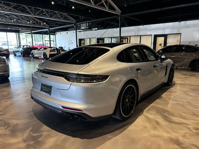 2023 Porsche Panamera 4 Platinum Edition's photo