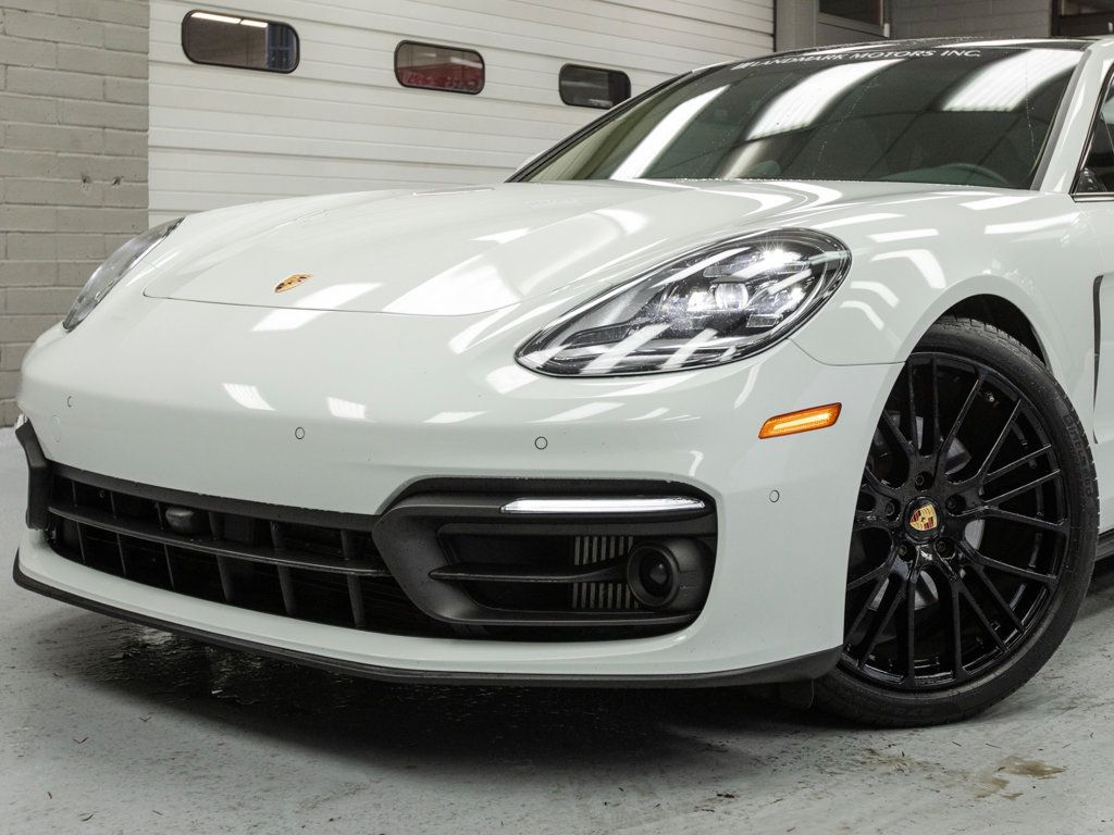 Porsche Panamera photo 14