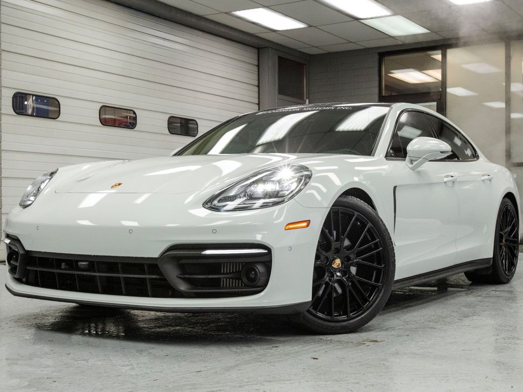 Porsche Panamera photo 2