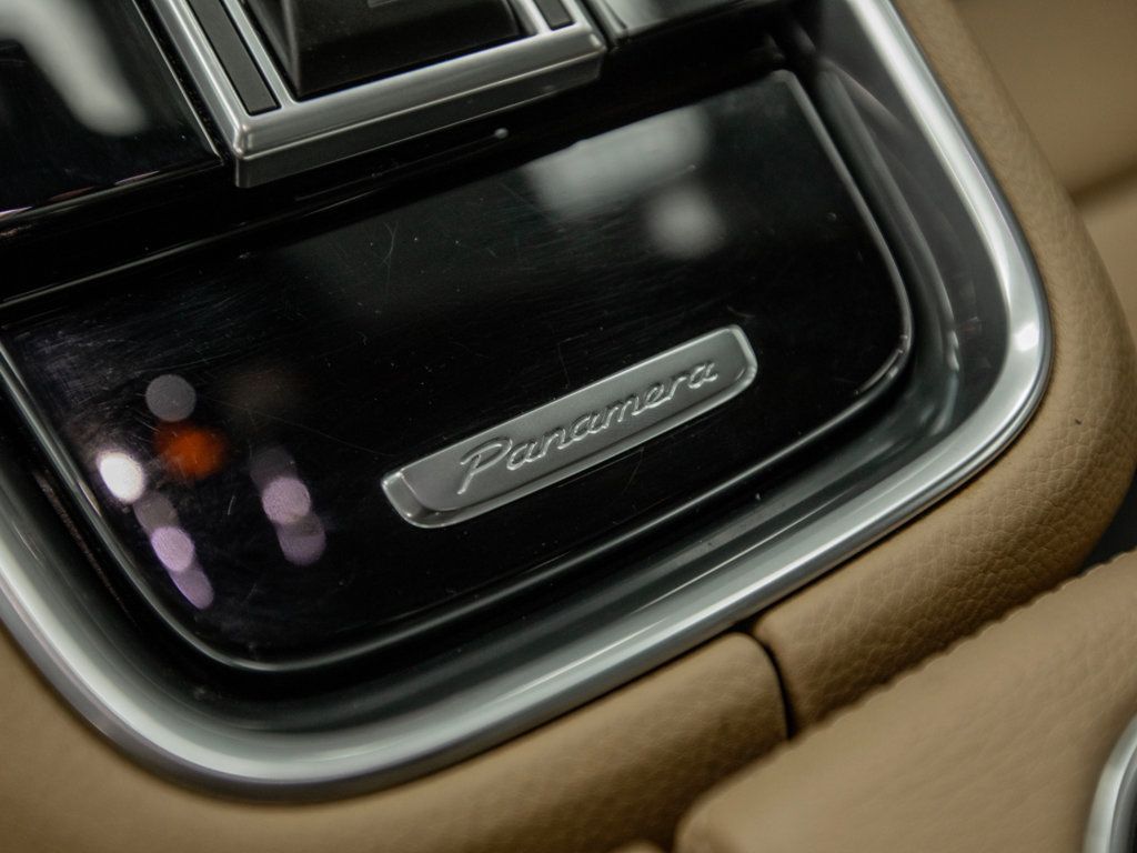Porsche Panamera photo 25