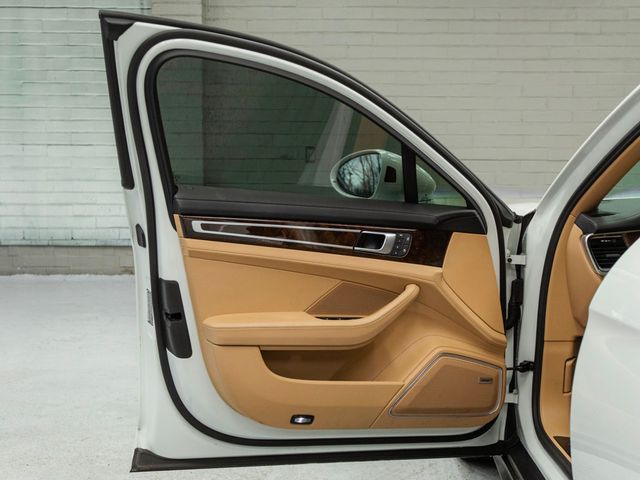 2023 Porsche Panamera Platinum Edition RWD - 22957475 - 33