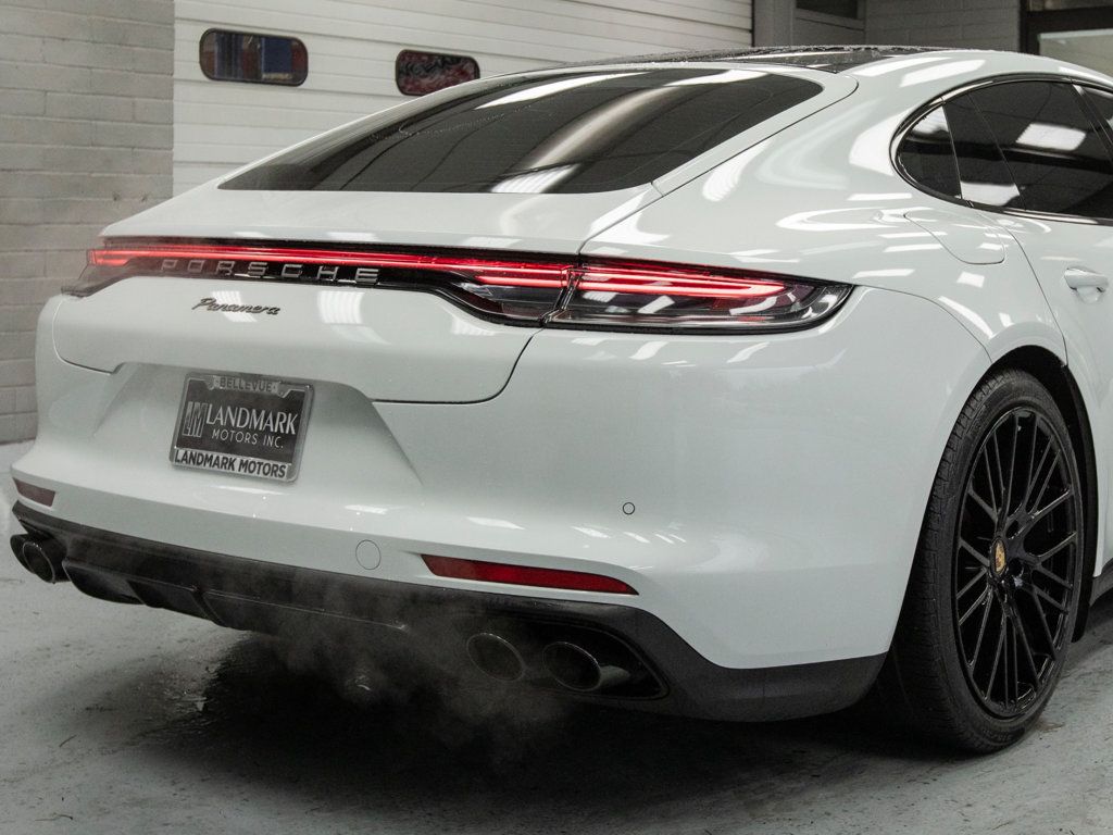 Porsche Panamera photo 42