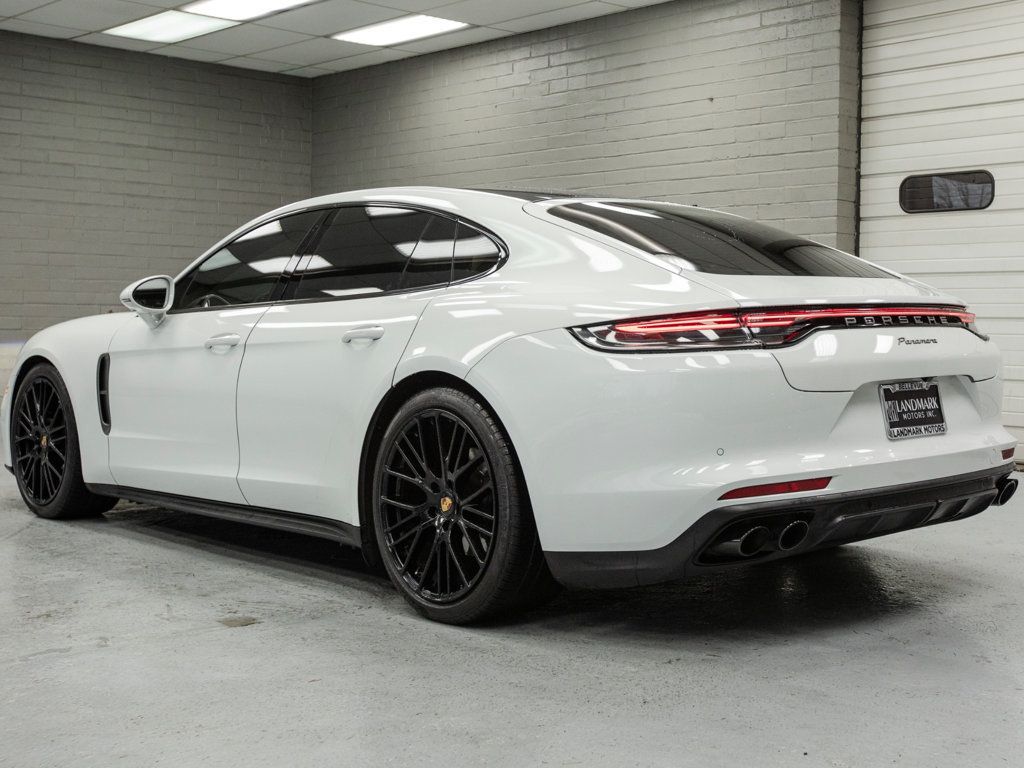 Porsche Panamera photo 44