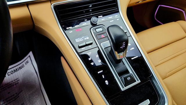 2023 Porsche Panamera RWD w/ Premium Pkg, 21'' Wheels & Adaptive Air Suspension - 23036340 - 16