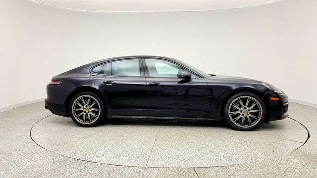 2023 Porsche Panamera RWD w/ Premium Pkg, 21'' Wheels & Adaptive Air Suspension - 23036340 - 3