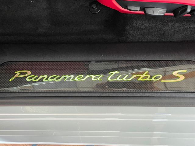 2023 Porsche Panamera Turbo S E-Hybrid AWD - 22976818 - 16