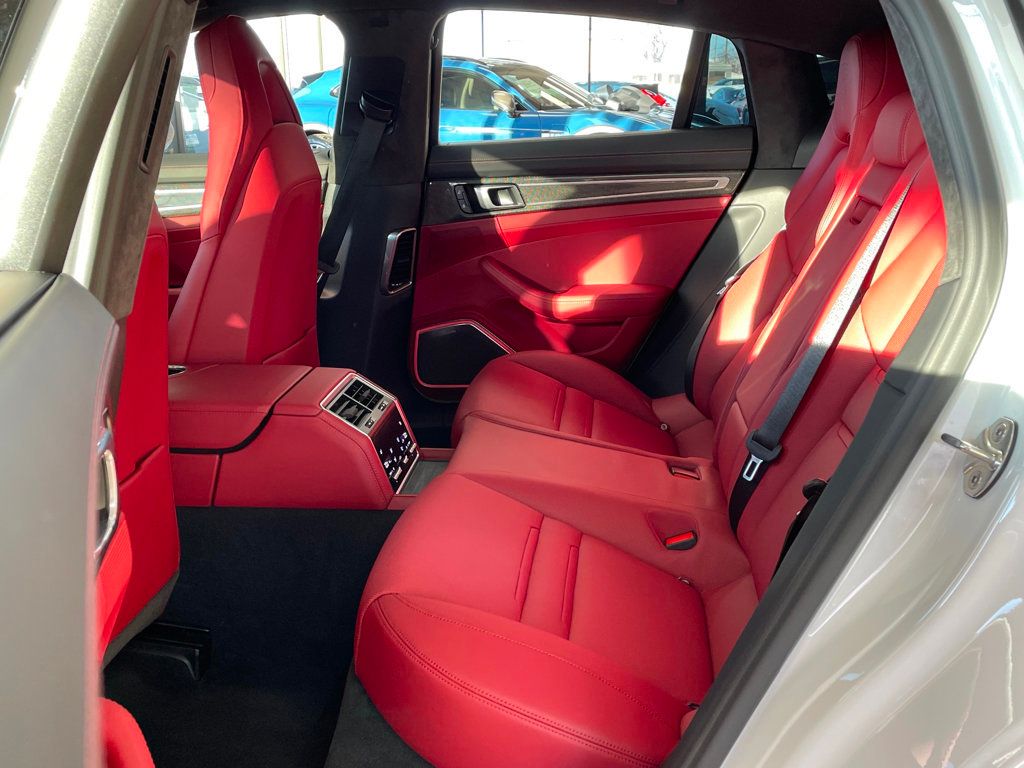 2023 Porsche Panamera Turbo S E-Hybrid AWD - 22976818 - 23