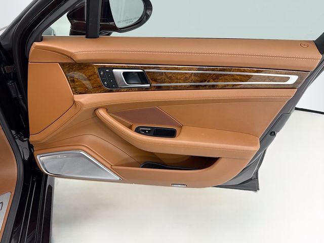 2023 Porsche Panamera Turbo S Executive AWD - 23037961 - 23