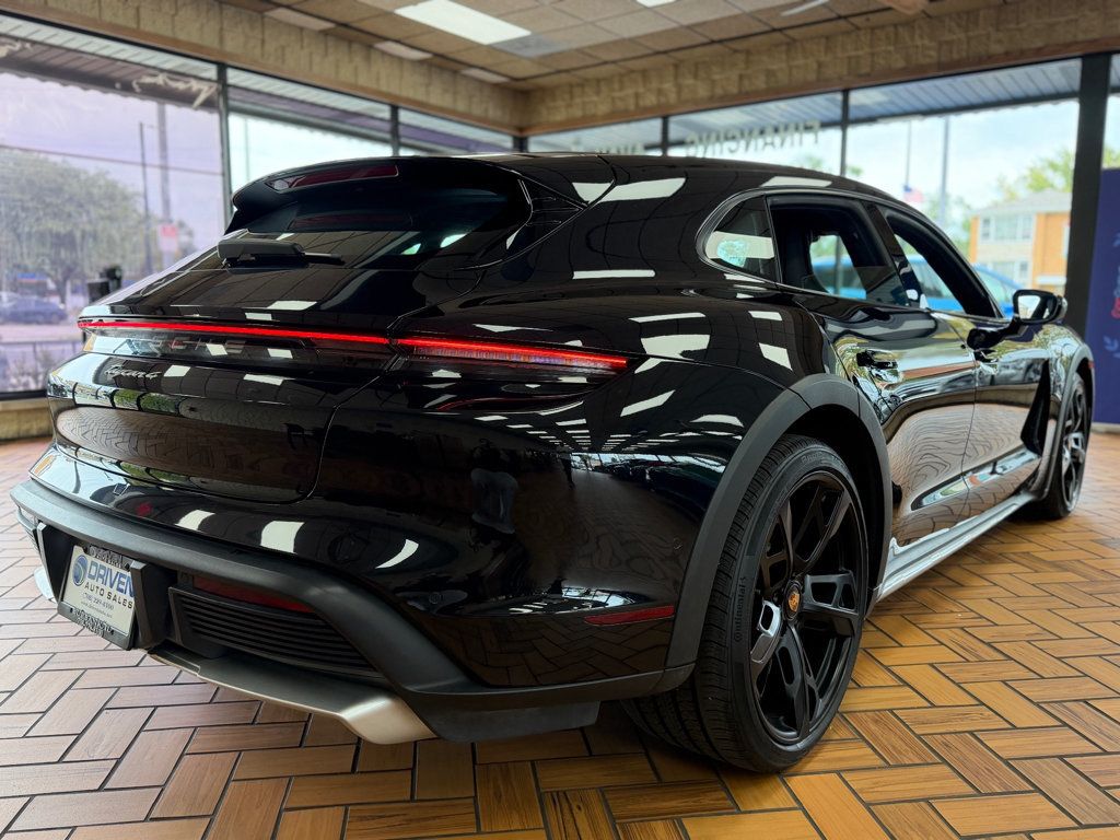 2023 Porsche Taycan 4 Cross Turismo AWD - 23080282 - 7