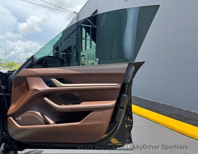 2023 Porsche Taycan 4S AWD - 23074412 - 11