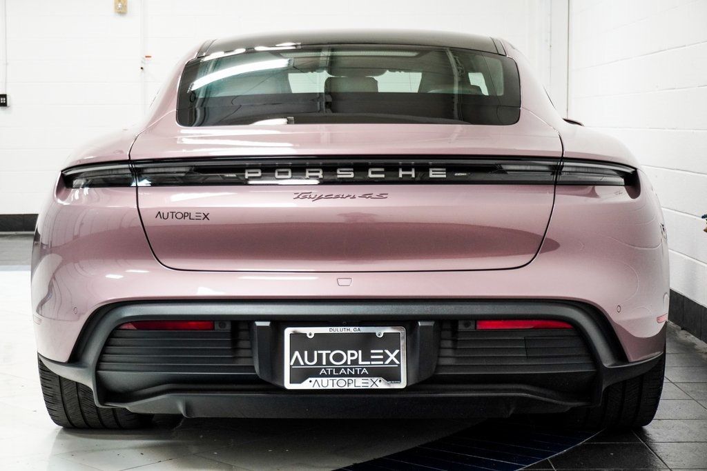 2023 Porsche Taycan 4S photo 12