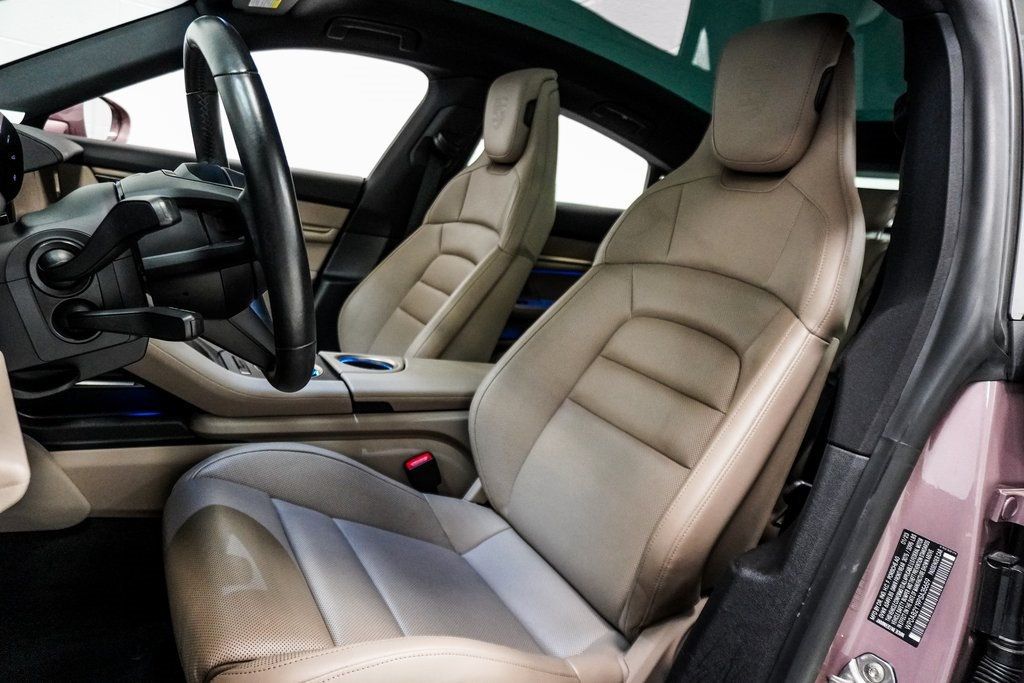 2023 Porsche Taycan 4S photo 17