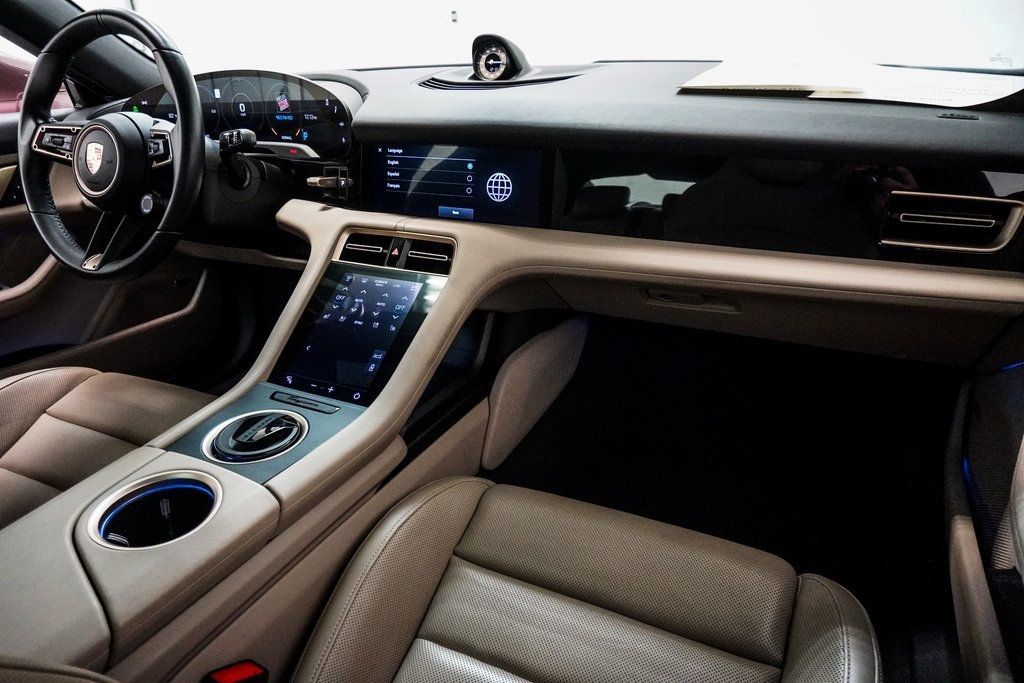 2023 Porsche Taycan 4S photo 23