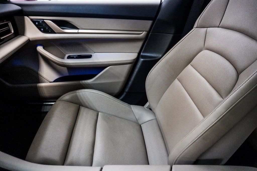 2023 Porsche Taycan 4S photo 40