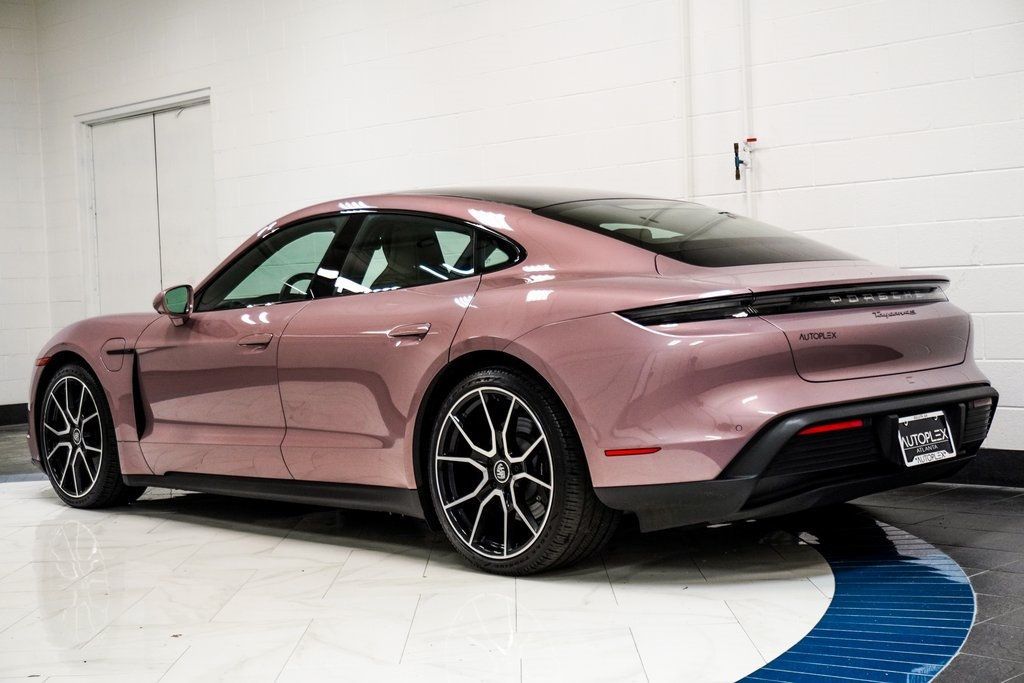 2023 Porsche Taycan 4S photo 6