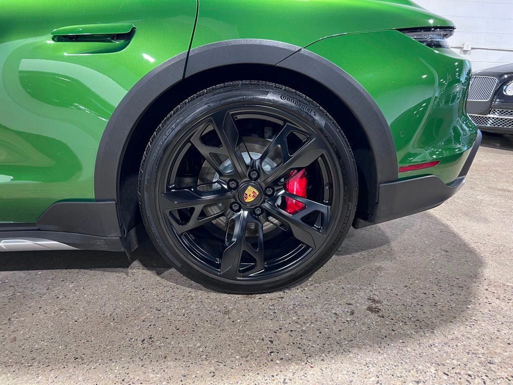 2023 Porsche Taycan 4S Cross Turismo AWD - 22947590 - 13