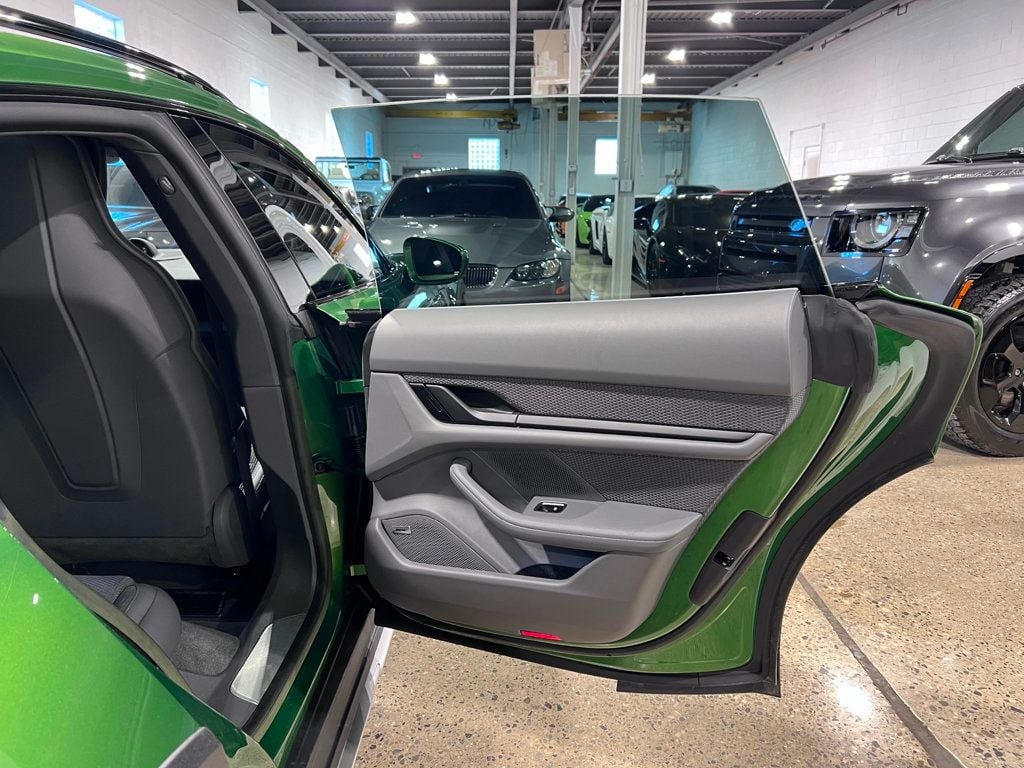 2023 Porsche Taycan 4S Cross Turismo AWD - 22947590 - 35