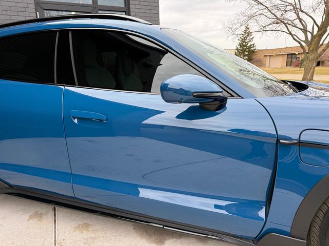 2023 Porsche Taycan 4S Cross Turismo AWD - 22947592 - 11